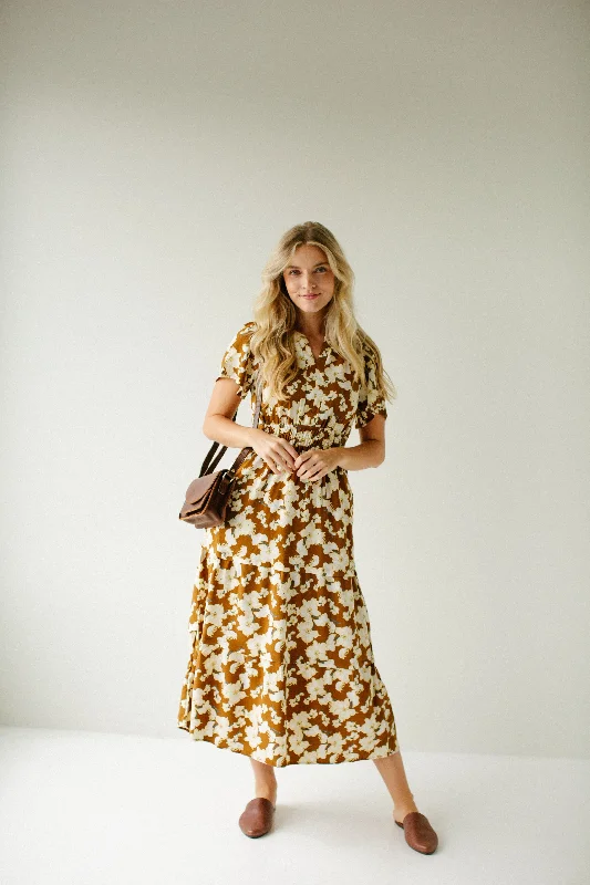 ladies-maxi-dress-bold-bloom-'Janaya' Flower Print Tiered Maxi Dress