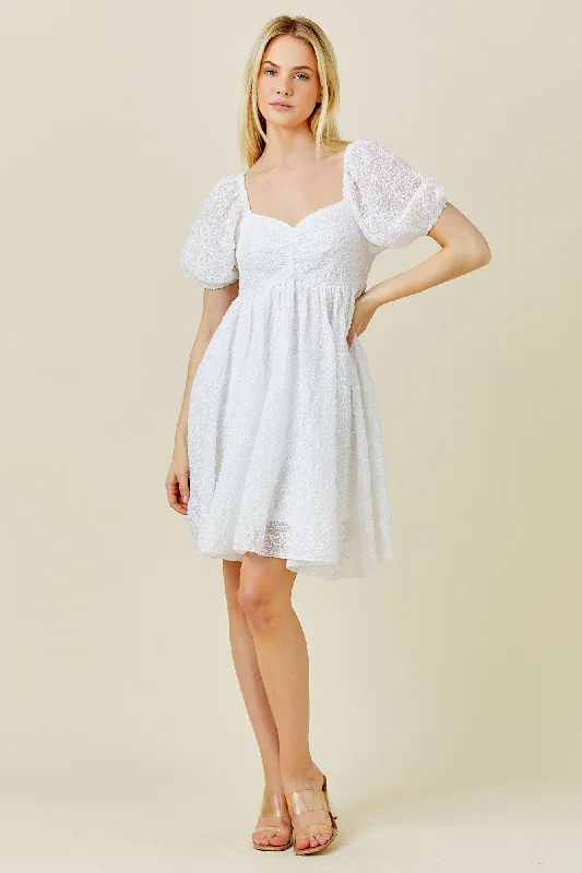 ladies-floral-dress-puff-sleeve-petal-Ivory Floral Textured Puff Sleeve Dress