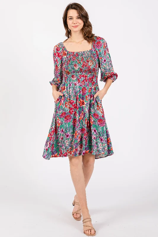 ladies-floral-dress-daisy-dusk-Green Floral Smocked Knee-Length Dress