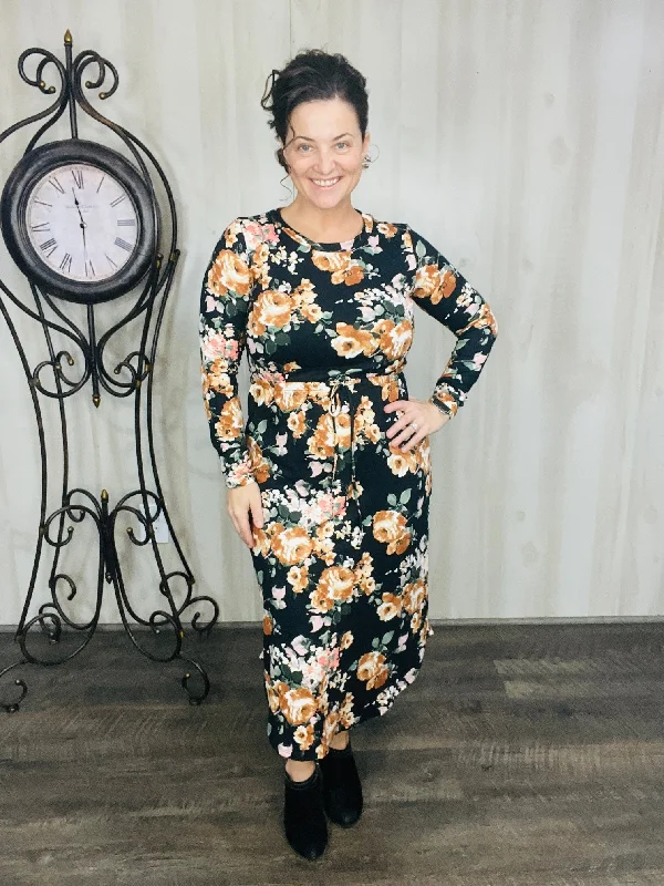 ladies-floral-dress-amber-awe-Jana Black Floral Dress