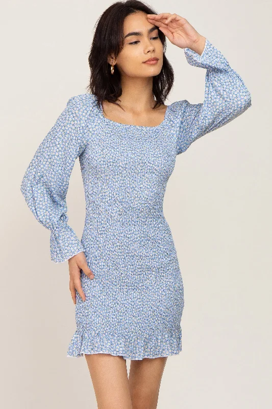 Women's mini dress ray flair -Light Blue Ditsy Floral Smocked Long Sleeve Mini Dress