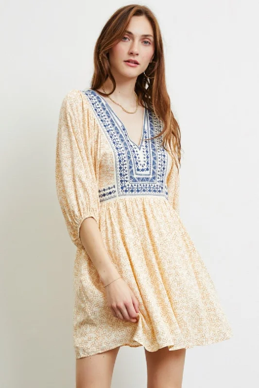 ladies-floral-dress-linen-luster-Peach Flattering Dress In Floral Print With Embroidery